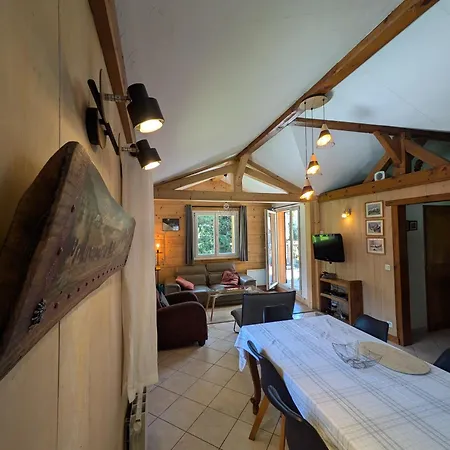 Le Bivouac شاليه